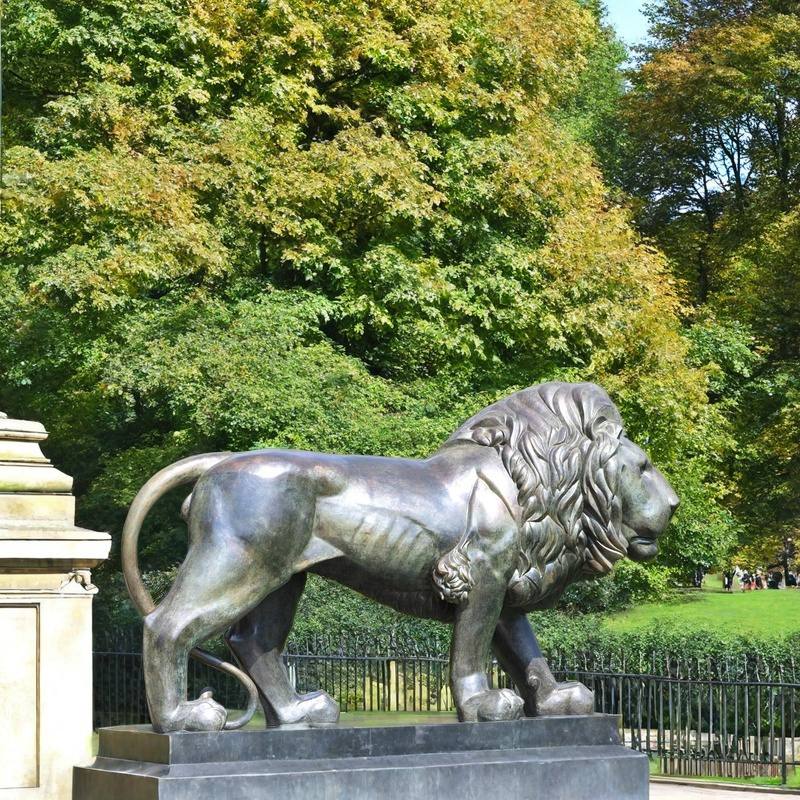 Walking Antique Bronze Lion Statue