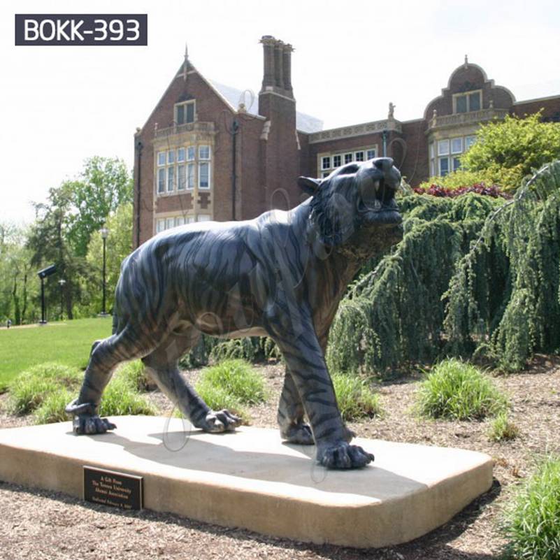 tiger yard statue