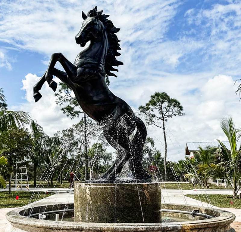 bronze Fountain Horses art