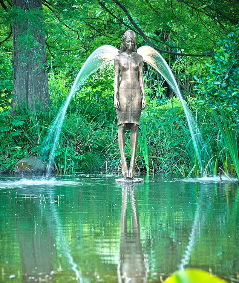 Małgorzata Chodakowska Bronze Statue Female Fountains - Blog - 18