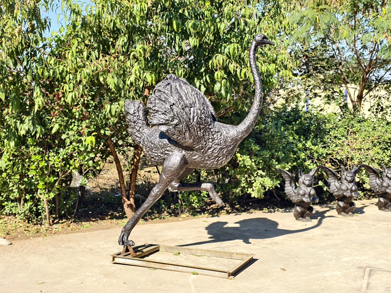 Life Size Bronze Running Ostrich Statue BAN-327 - Other Animal sculptures - 2